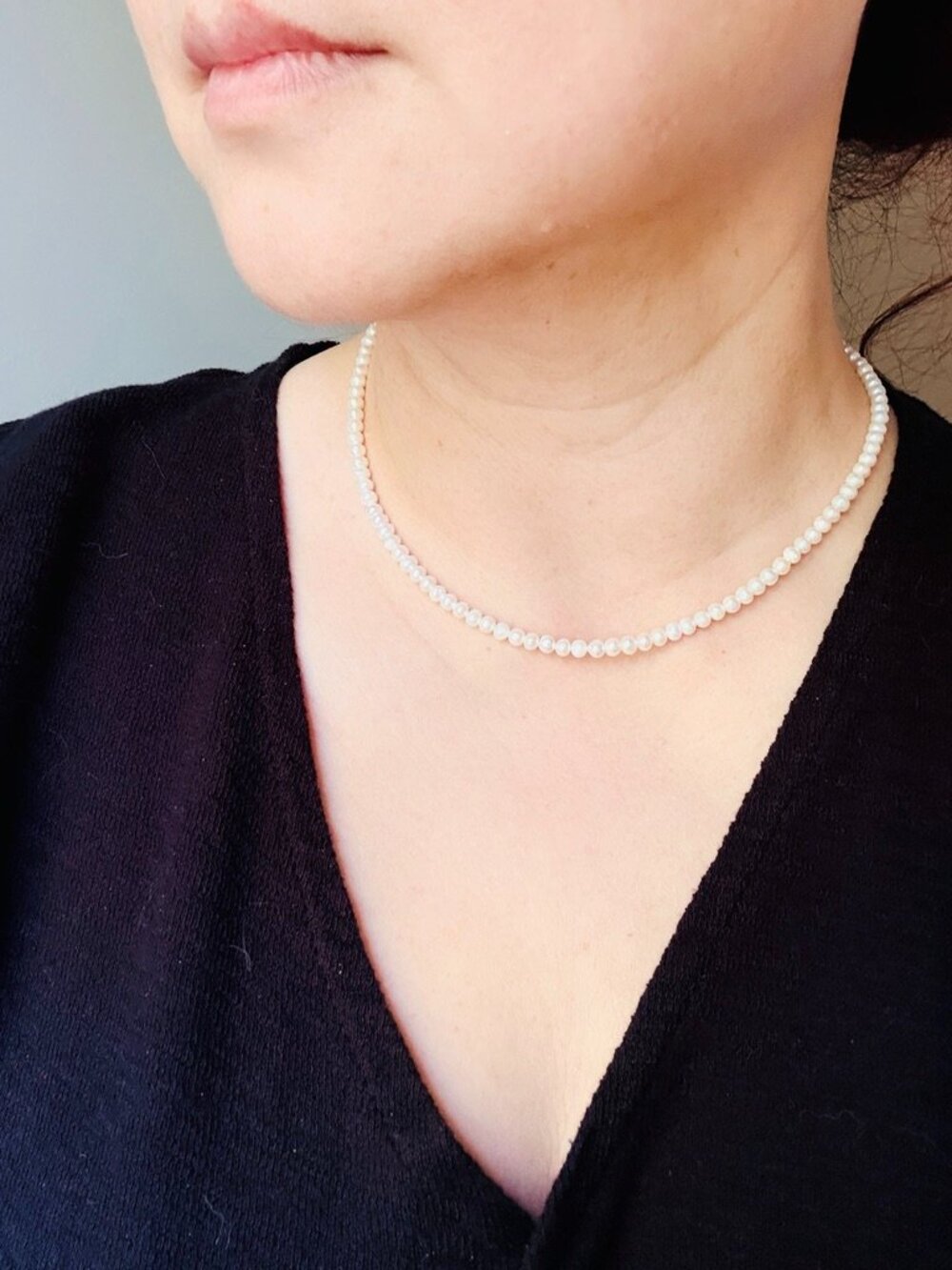 Delicate Tiny Pearl Necklace - Picture 4 of 9